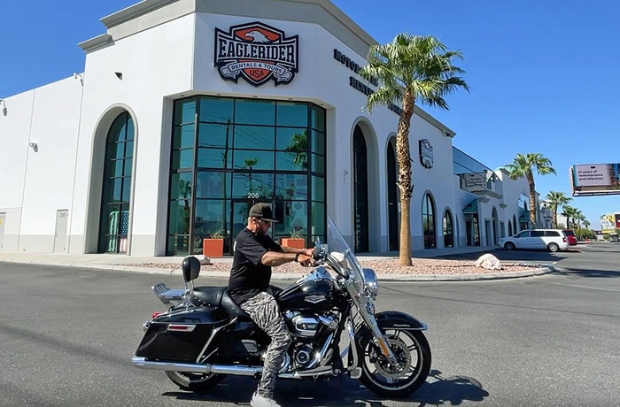 Dennis præsentation af Harley-Davidson Road King - MC USA